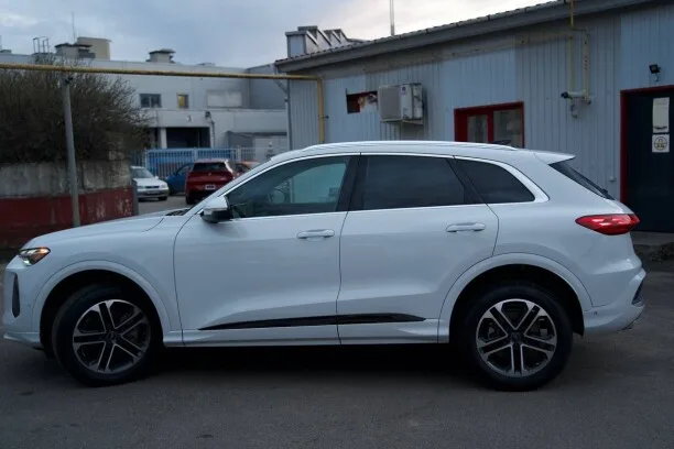 Audi Q5 2025 — миниатюра 4