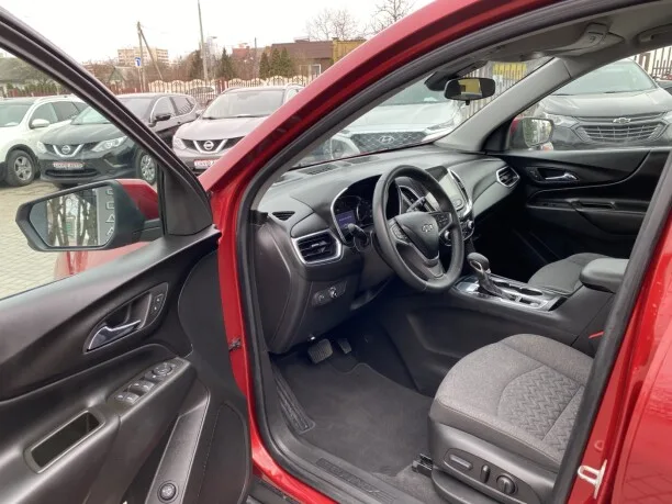 Chevrolet Equinox 2023 — миниатюра 5