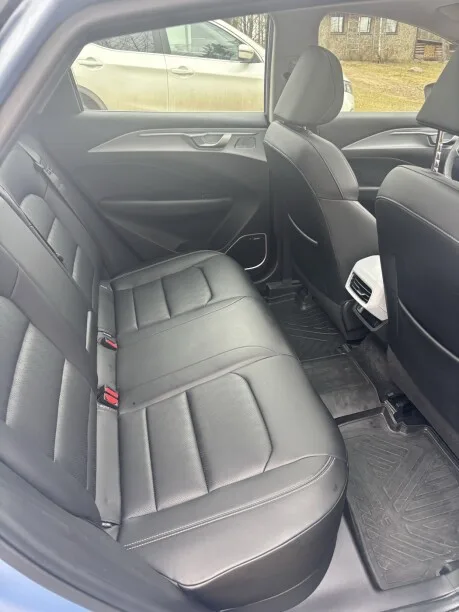 Geely Geometry C 2023 — миниатюра 5
