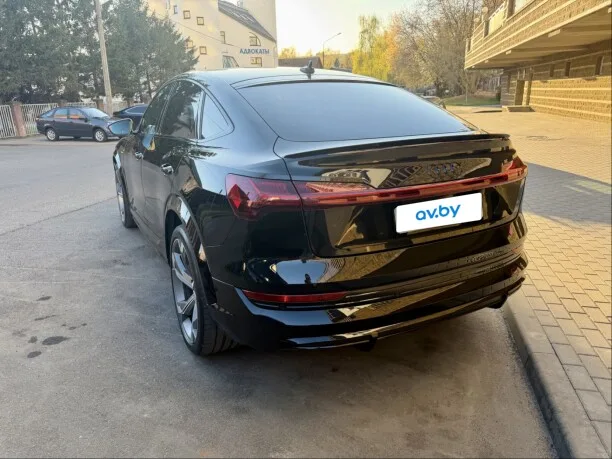 Audi e-tron S Sportback 2022 — миниатюра 4