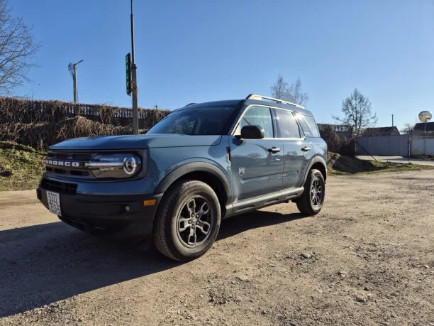Ford Bronco Sport 2023 — фото 1, купить с доставкой в Москву