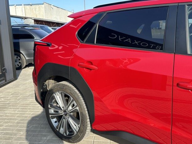 Subaru Solterra 2023 — 5
