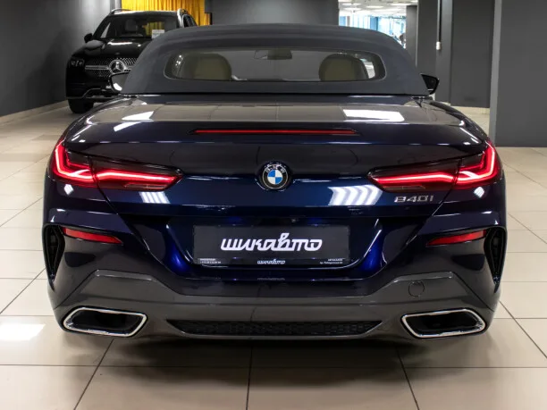 BMW 8 Series 2022 — миниатюра 2