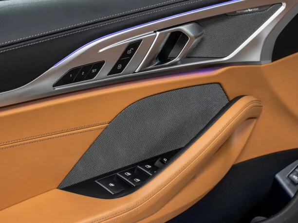 BMW 8 Series 2022 — миниатюра 3