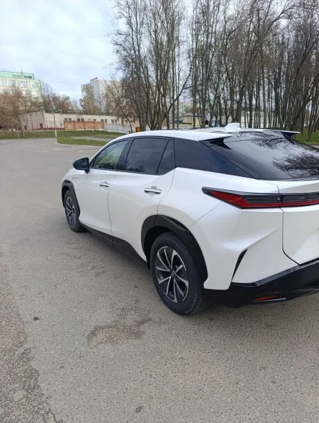 Lexus RZ 2025 — миниатюра 4