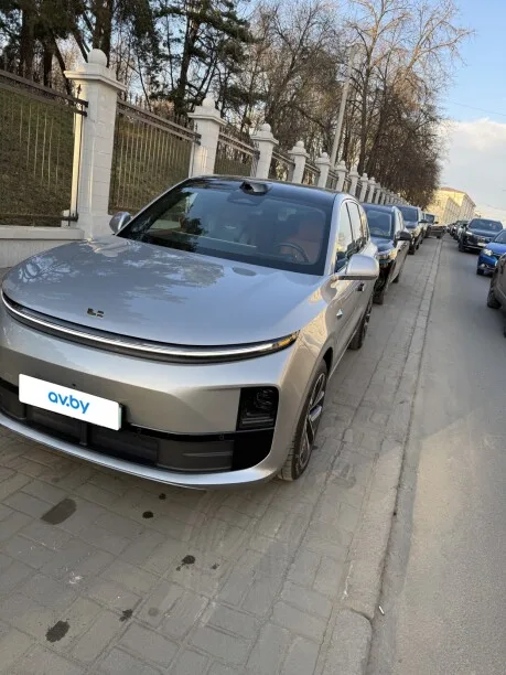 Li Auto L6 2024 — миниатюра 4