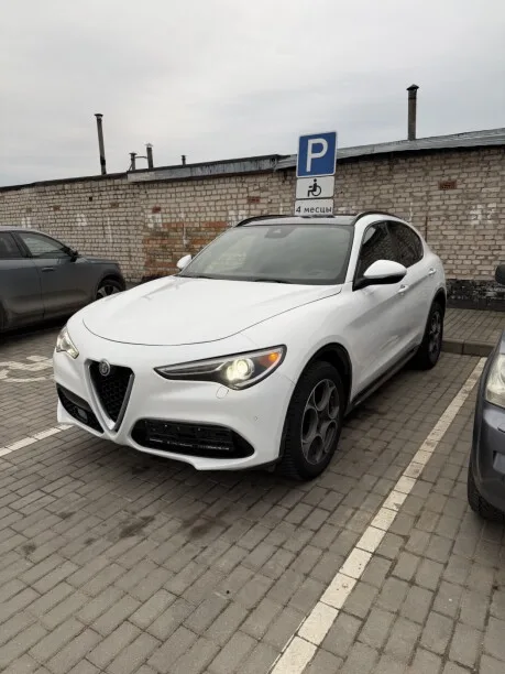 Alfa Romeo Stelvio 2022 — миниатюра 4