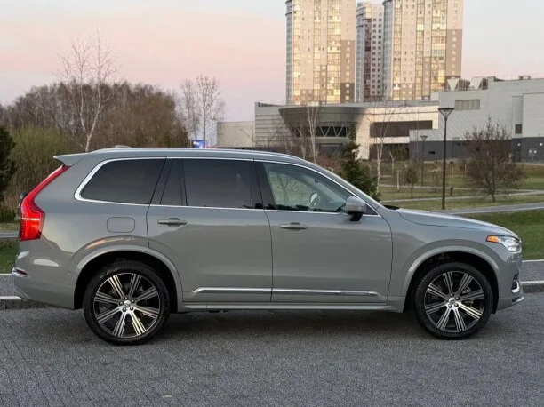 Volvo XC90 2024 — миниатюра 4