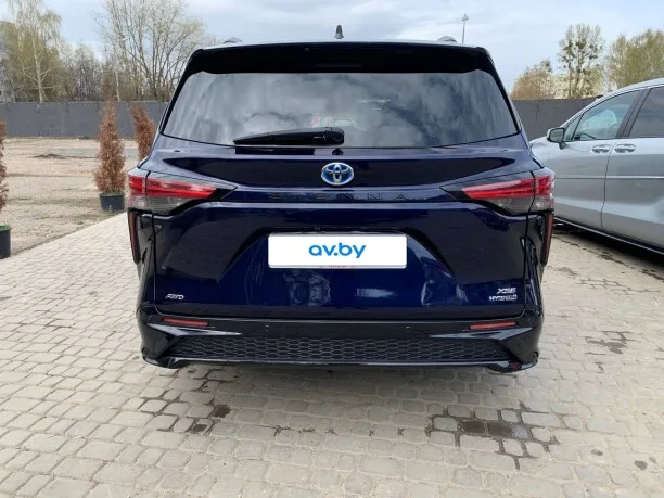Toyota Sienna 2022 — миниатюра 2