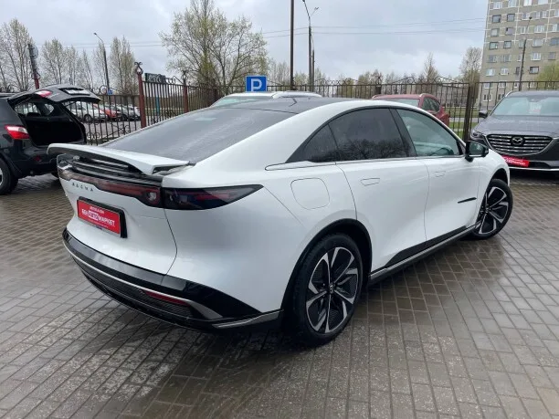 Mazda EZ-6 2024 — миниатюра 2