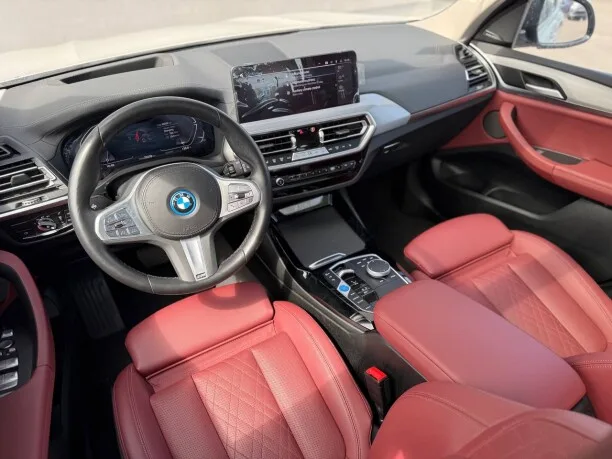 BMW iX3 2024 — миниатюра 5