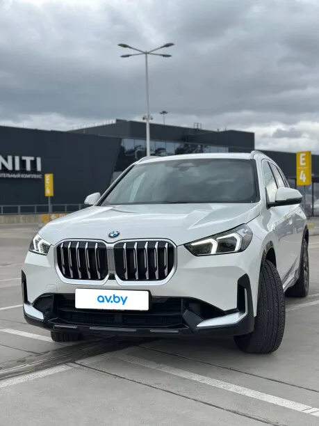 BMW X1 2025 — фото 1, купить с доставкой в Москву