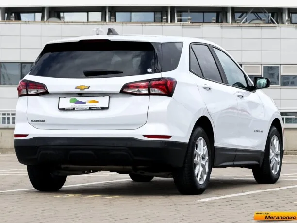 Chevrolet Equinox 2023 — миниатюра 2