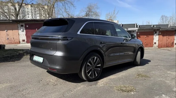 Li Auto L6 2025 — миниатюра 5