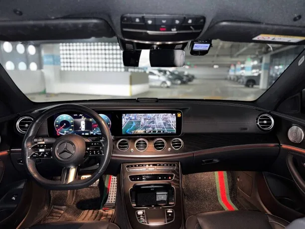 Mercedes-Benz E-Class 2022 — миниатюра 2