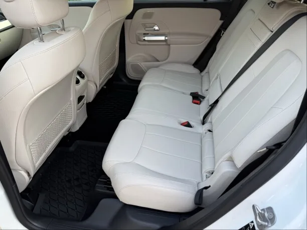 Mercedes-Benz GLB-Class 2024 — миниатюра 5