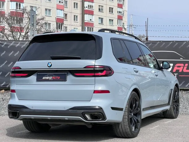 BMW X7 2022 — миниатюра 4