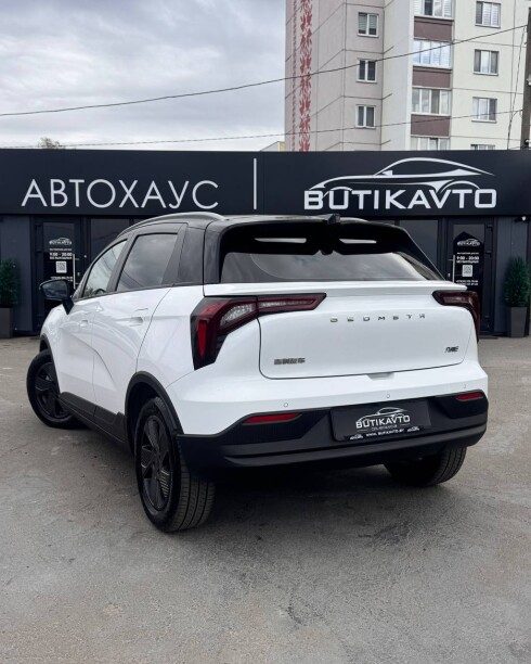 Geely Geometry E 2022 — 2