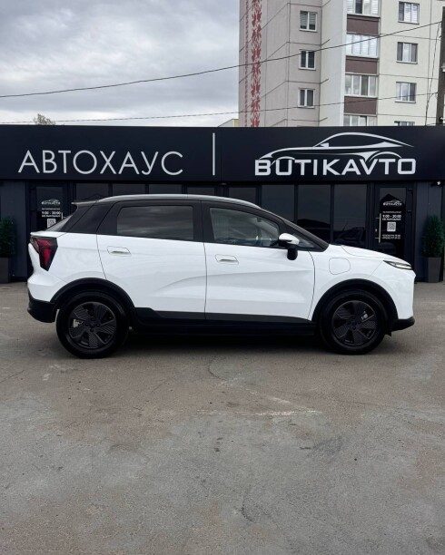 Geely Geometry E 2022 — 5