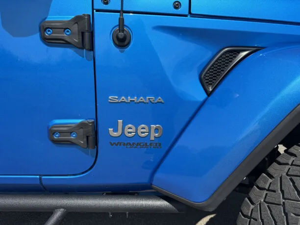 Jeep Wrangler 2022 — миниатюра 3