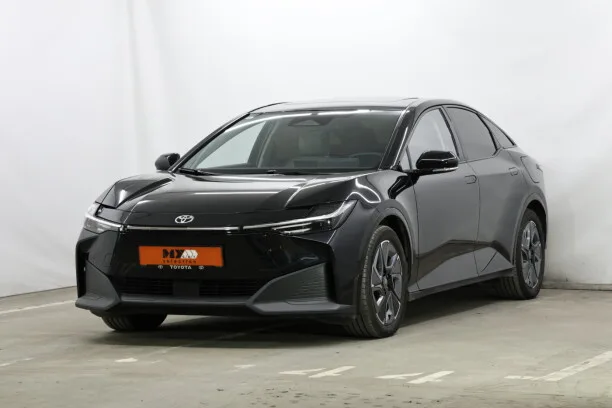 Toyota bZ3 2024 — фото 1, купить с доставкой в Москву