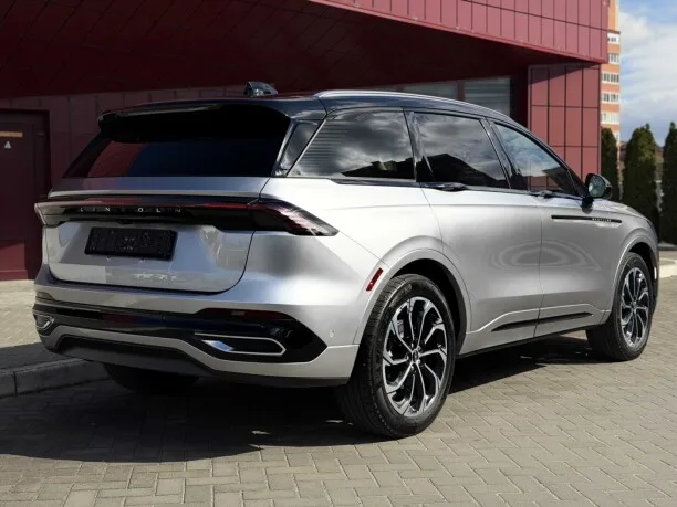 Lincoln Nautilus 2023 — миниатюра 2