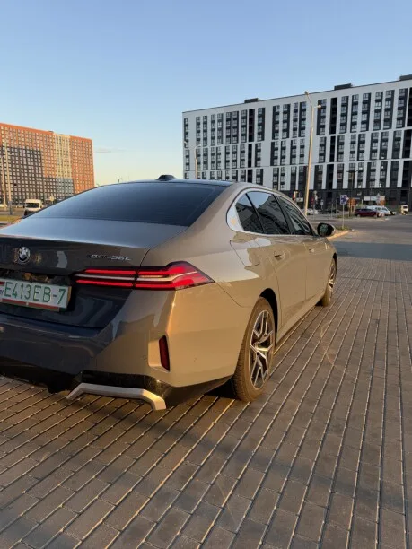 BMW i5 2024 — миниатюра 3