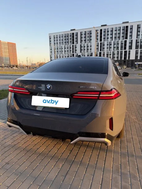 BMW i5 2024 — миниатюра 5