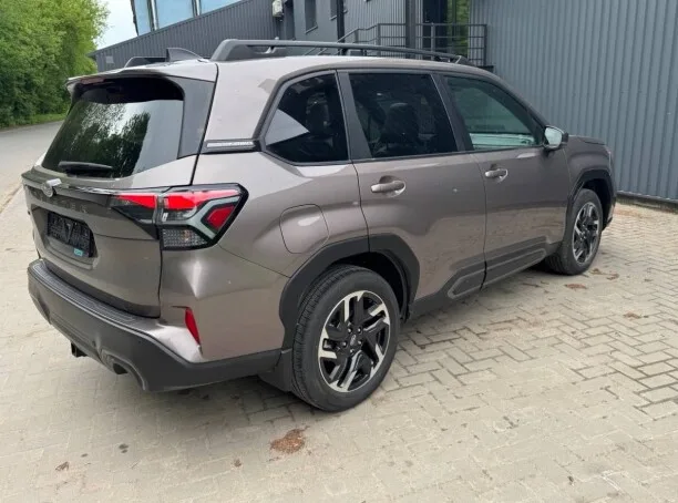 Subaru Forester 2024 — миниатюра 2