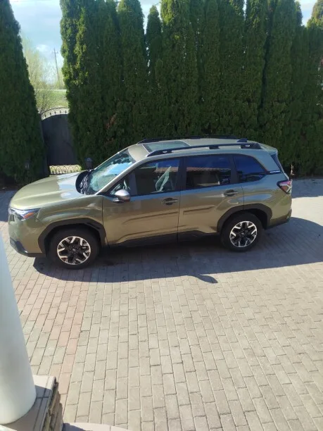 Subaru Forester 2024 — фото 1, купить с доставкой в Москву