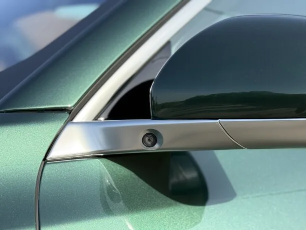 Li Auto L9 2023 — миниатюра 3