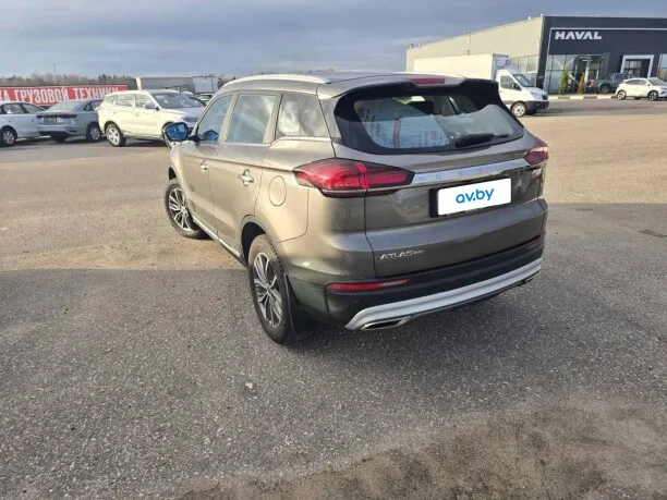 Geely Atlas Pro 2022 — миниатюра 2