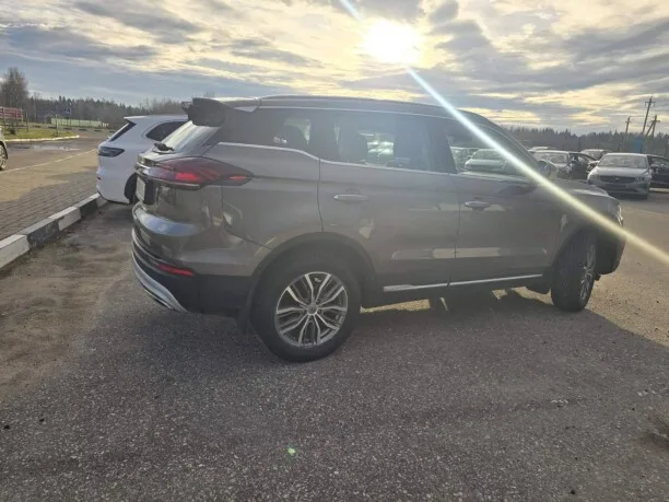 Geely Atlas Pro 2022 — миниатюра 4