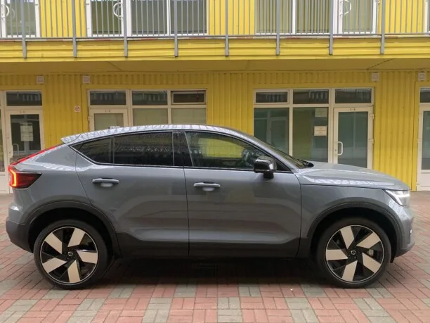 Volvo C40 2023 — миниатюра 5