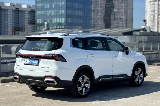 Geely Okavango 2024 — миниатюра 2