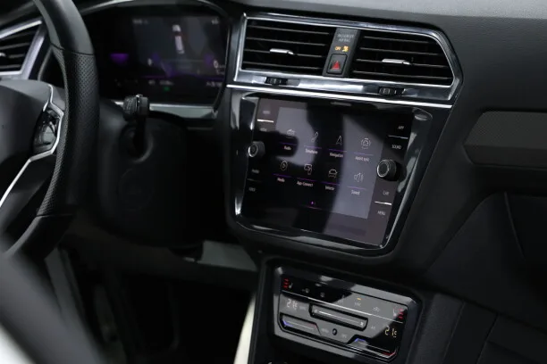 Volkswagen Tiguan Allspace 2022 — миниатюра 3