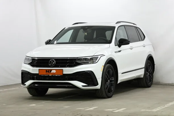 Volkswagen Tiguan Allspace 2022 — фото 1, купить с доставкой в Москву