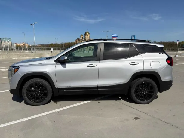 GMC Terrain 2022 — миниатюра 5