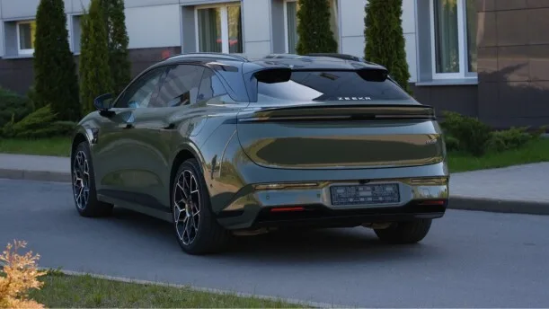 Zeekr 007GT 2025 — миниатюра 2