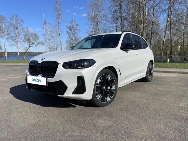 BMW iX3 2022 — фото 1, купить с доставкой в Москву