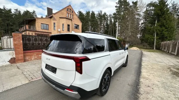 Kia Carnival 2024 — миниатюра 5