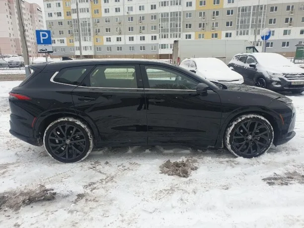 Toyota Crown Signia 2024 — миниатюра 4