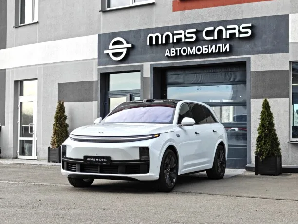 Li Auto L7 2025 — фото 1, купить с доставкой в Москву