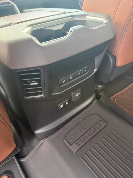 Toyota Tundra 2025 — миниатюра 3