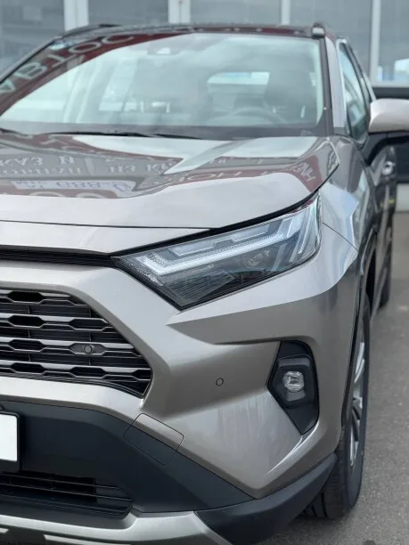 Toyota RAV4 2025 — миниатюра 2