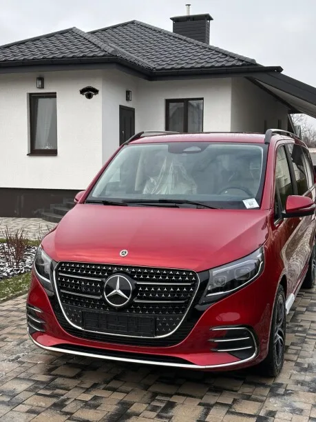 Mercedes-Benz V-Класс 2024 — миниатюра 4