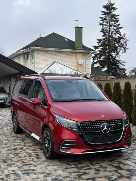 Mercedes-Benz V-Класс 2024 — фото 1, купить с доставкой в Москву