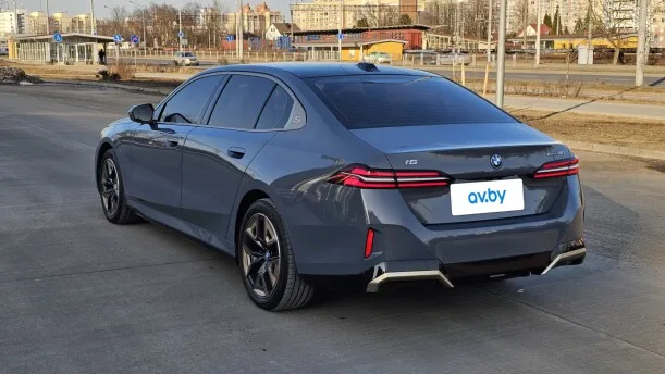 BMW i5 2024 — миниатюра 4