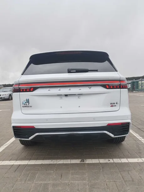 Geely Xingyue L 2023 — миниатюра 5