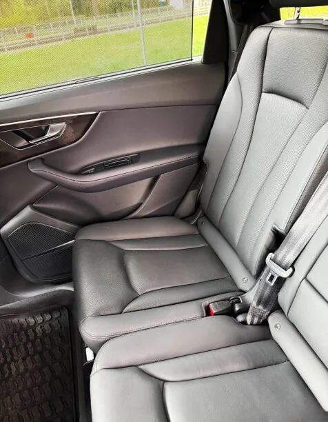 Audi Q7 2023 — миниатюра 2